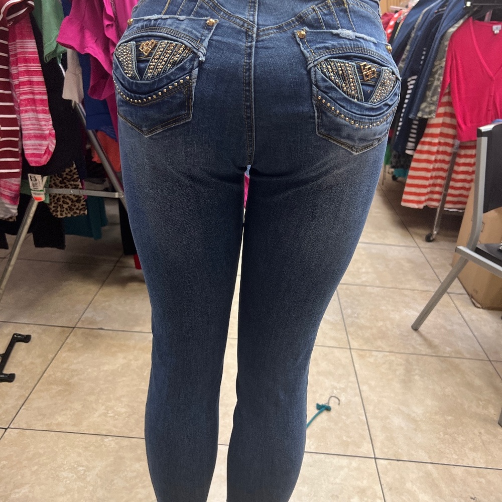 SEXY COUTURE BLUE JEANS SIZE 11